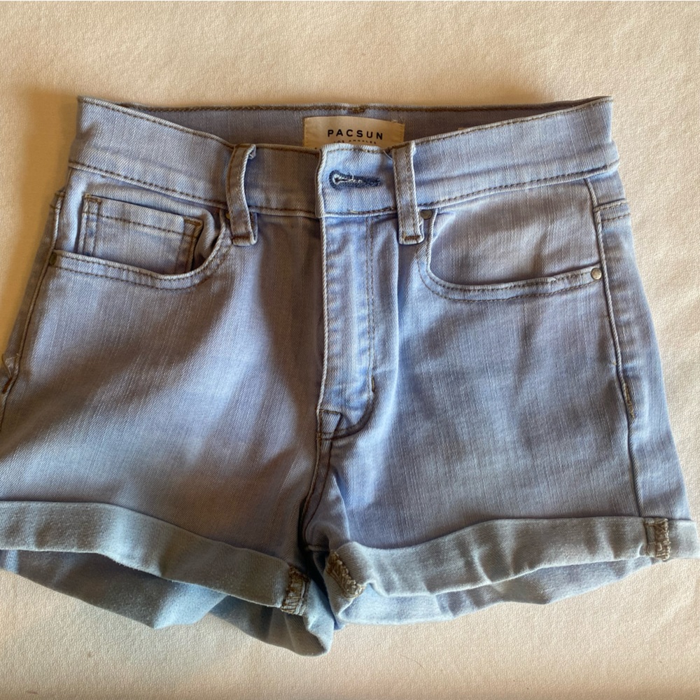 PacSun The Shortie Denim Shorts, size 4, light blue
